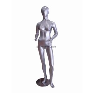 Maniqui dama pose facetada