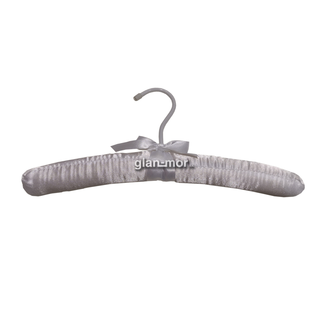 Percha Forrada Raso Niño x 6 Unidades